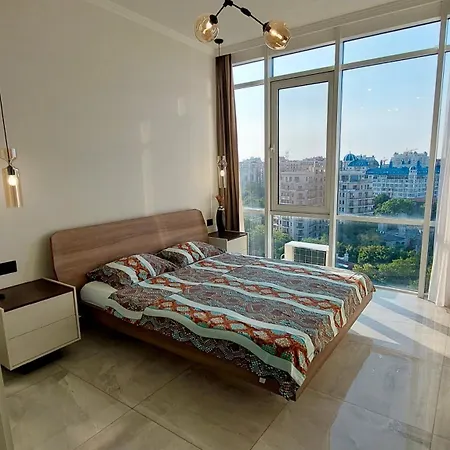 G12 Apartment *